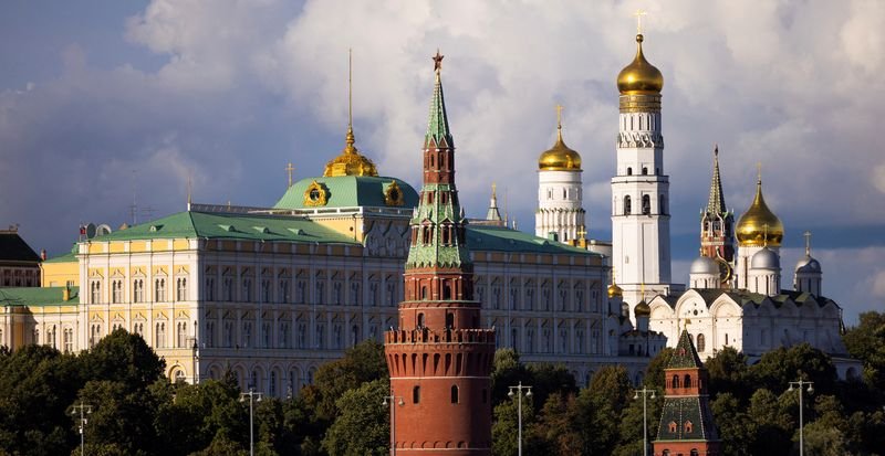 Kremlin Denies Trump’s Claim: BRICS Not a Plot to Weaken US Dollar