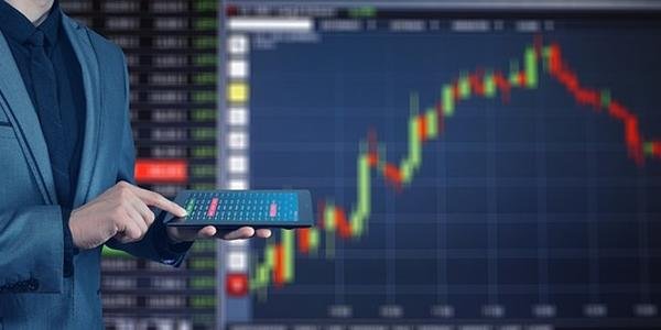 Citi Predicts Slumping Crypto Prices: Whale Investors Ditching Bitcoin Amid Weak Market