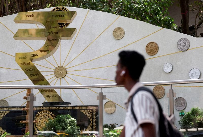India rupee’s two-week calm suggests return of central bank’s old playbook, traders say